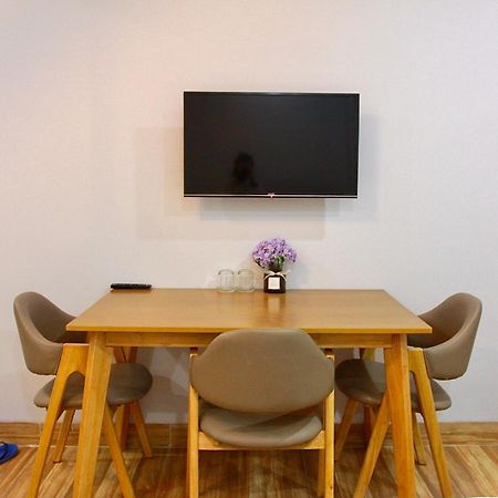 The Lumiere Near Tan Son Nhat Airport Ho Chi Minh City Room photo